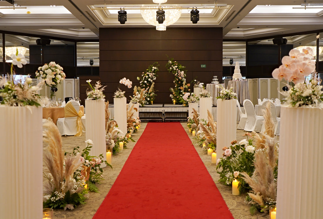Opulent Wedding Florals At Goodwood Park Hotel