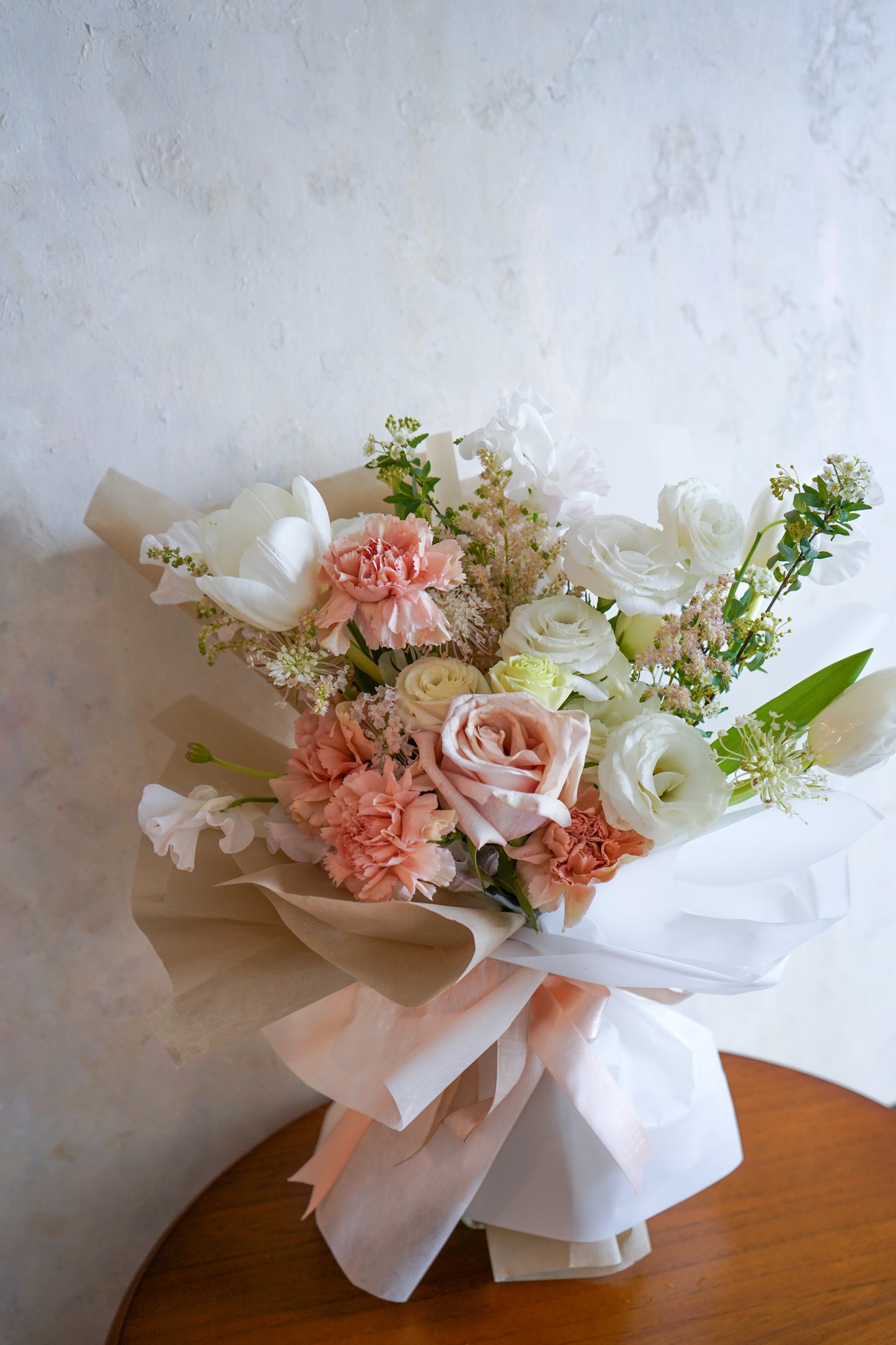 ROMANTIC YOU | Pastel and White Flowers